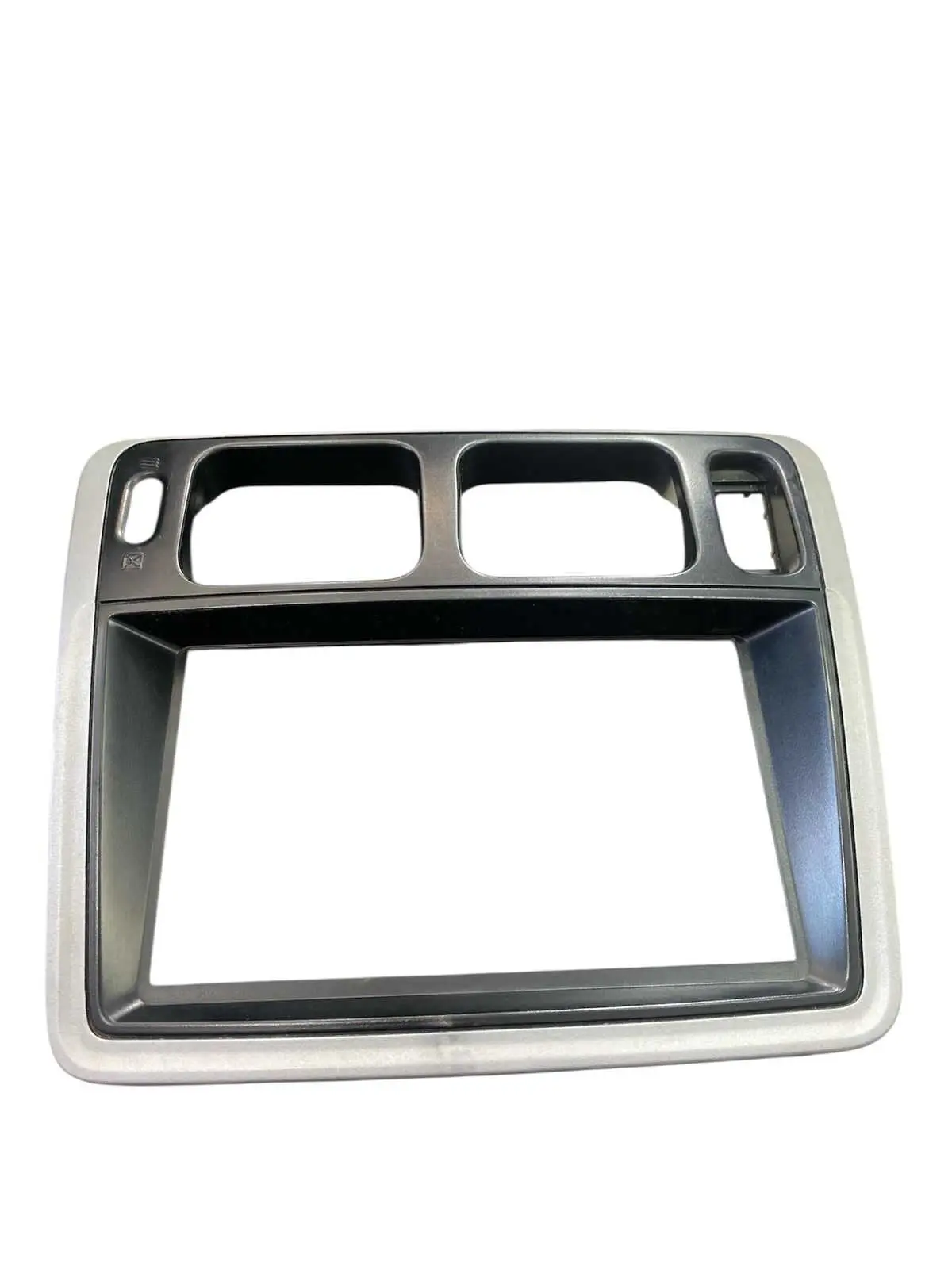 Moldura Painel Central Mitsubishi Pajero TR4 2011