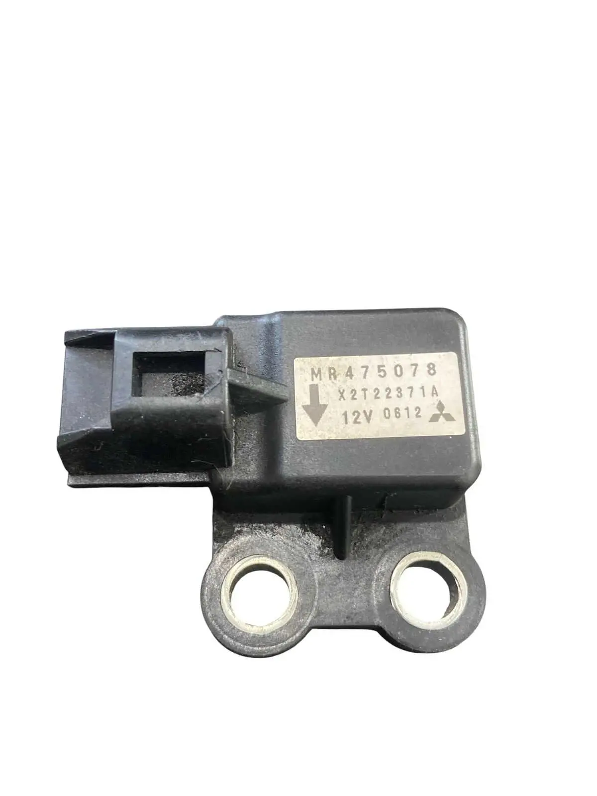 Sensor Impacto mr475078 Mitsubishi Pajero TR4 2011