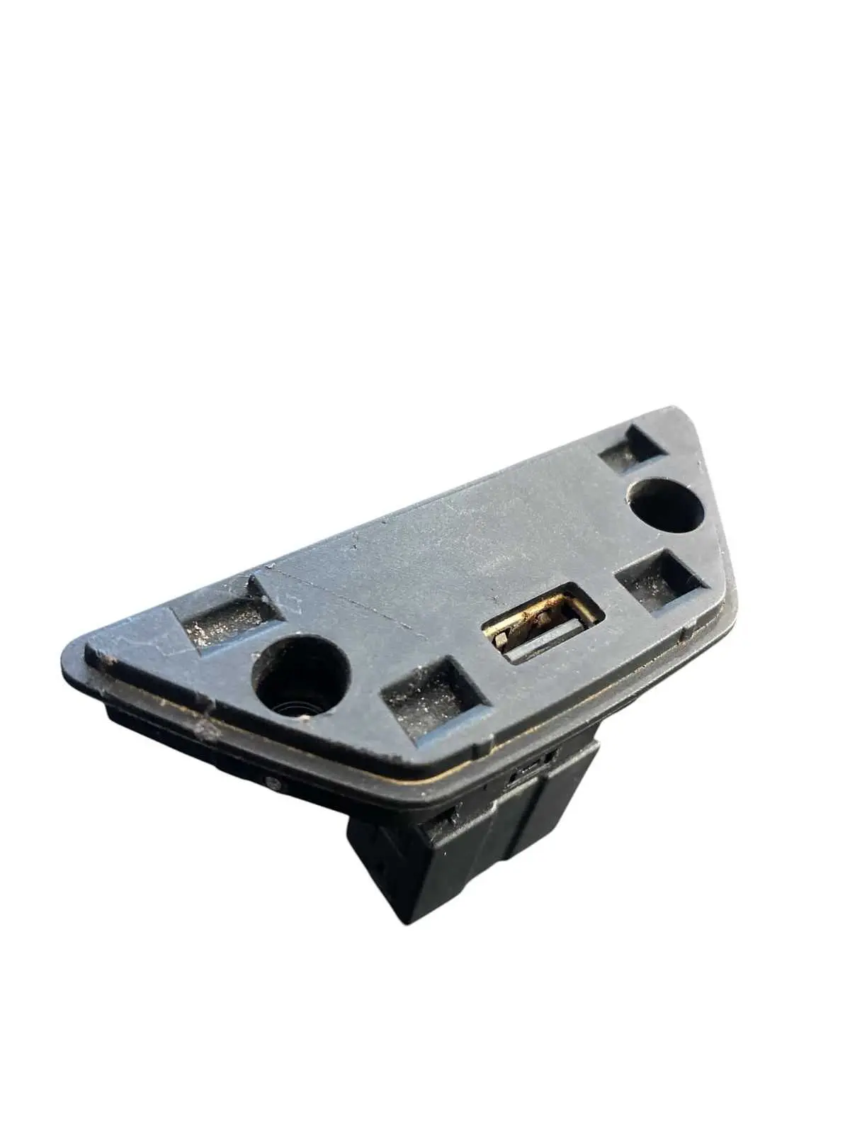 Tomada USB 5u0035726 Volkswagen Voyage 2019
