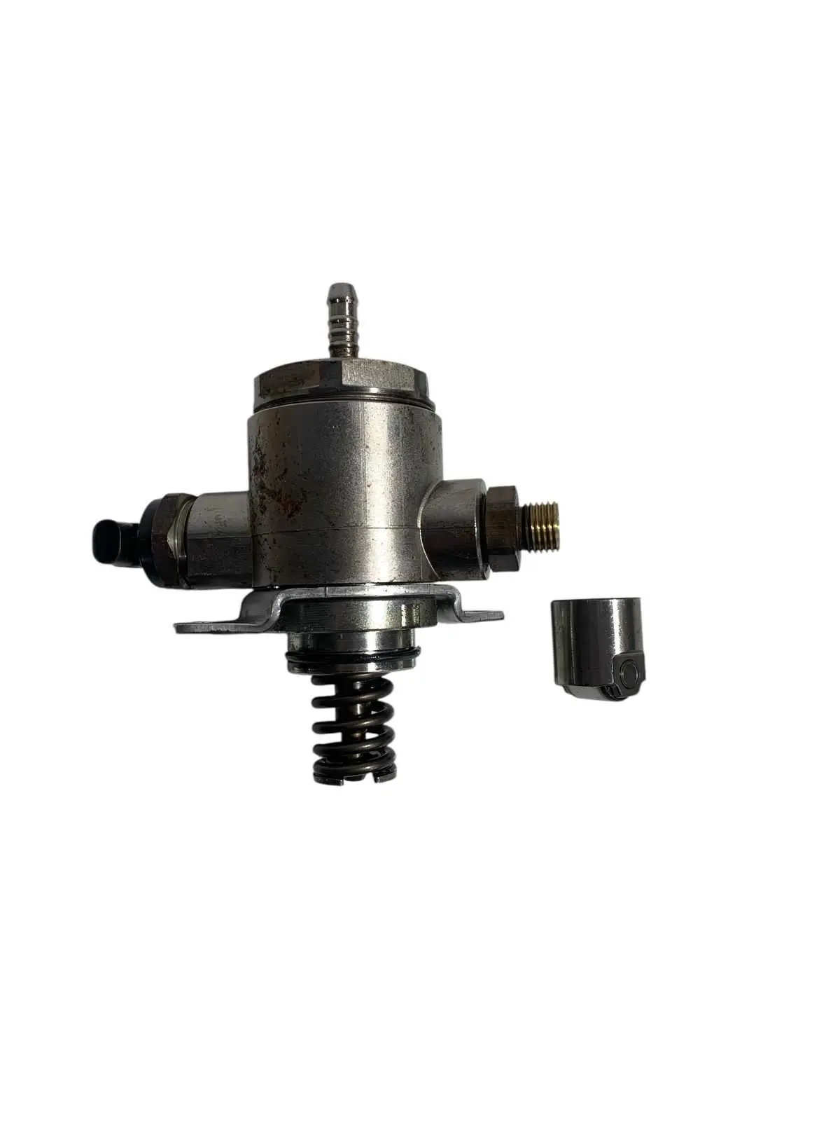 Bomba Alta Pressão Volkswagen Jetta Passat Audi 06j127025e