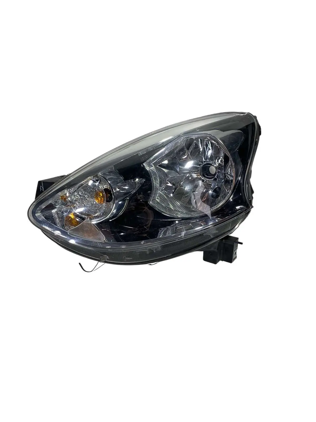 Farol Dianteiro Esquerdo Nissan March 2015 2016 2017