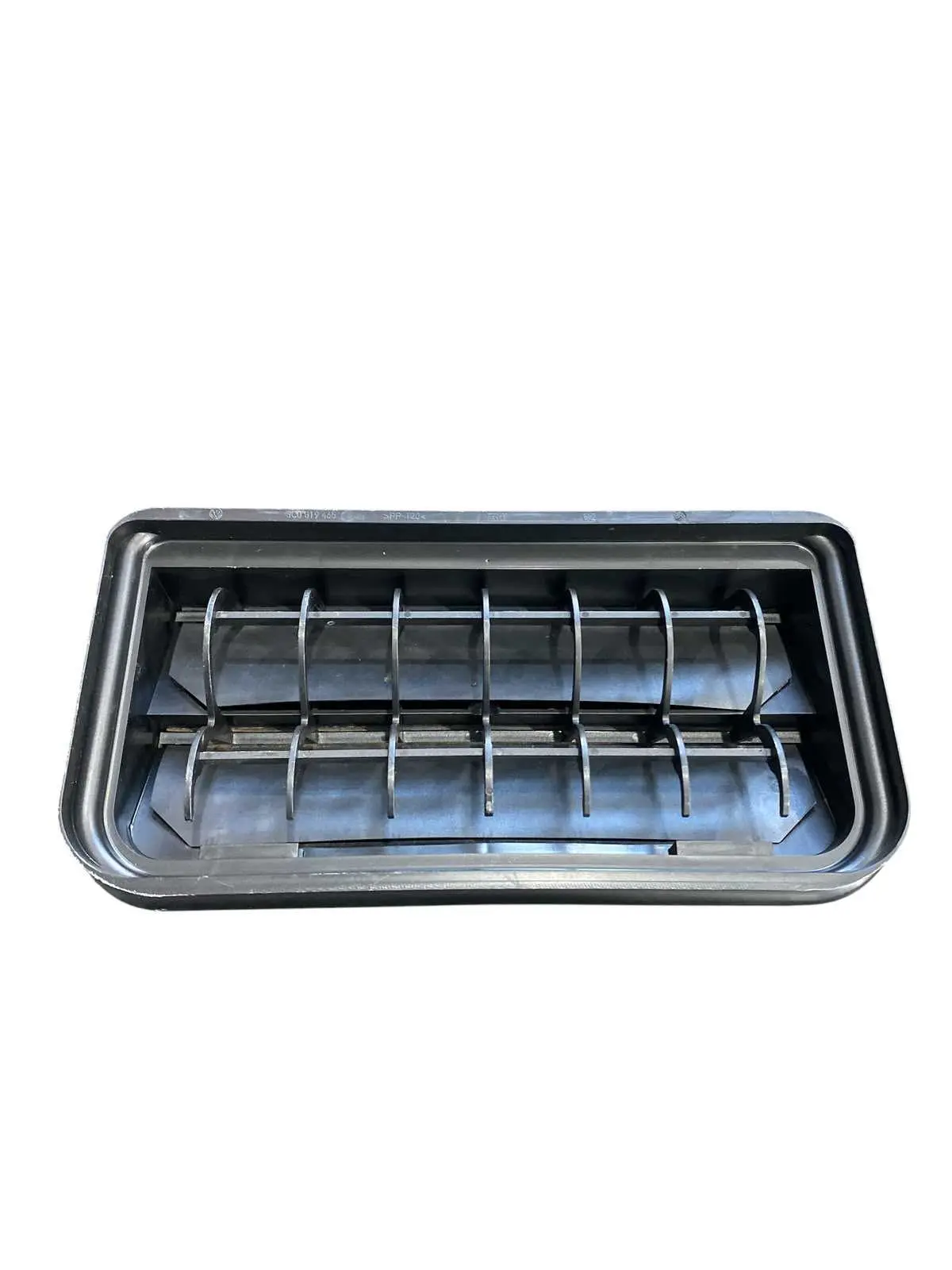 Tapa Pó Difusor Saída Ar Traseiro Vw Jetta 2007 A 2010