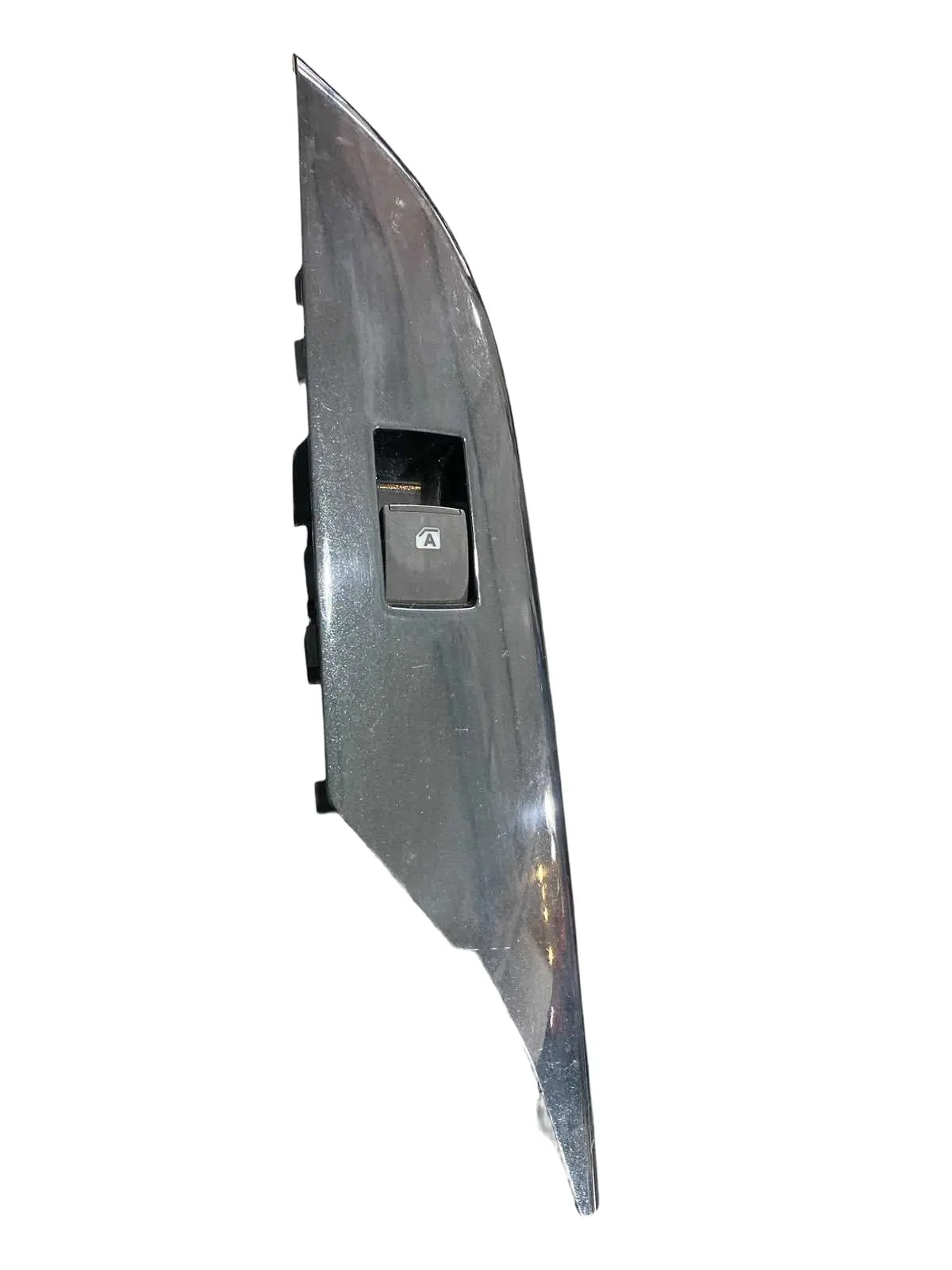 Comando Vidro Traseiro Esquerdo Toyota Hilux SW4 2016-2024